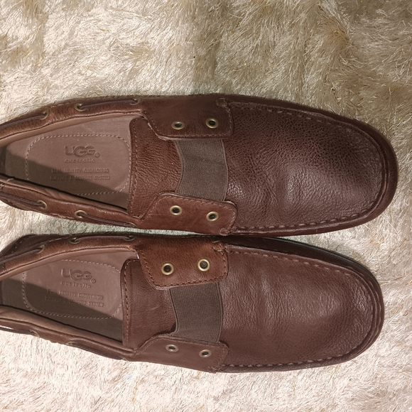 UGG Men's Brown Leather Loafers - Picture 1 of 5
